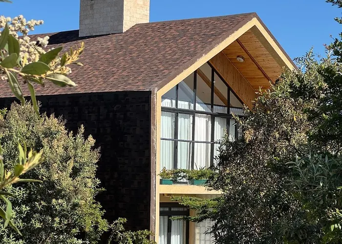 Idan Barn Suites & Cafe